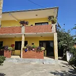 Sokol * Velipojë
