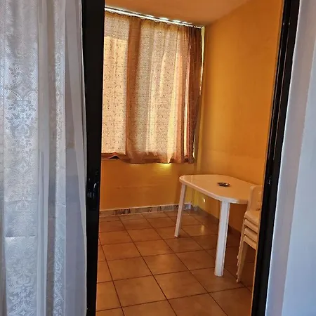 Sokol * Velipojë