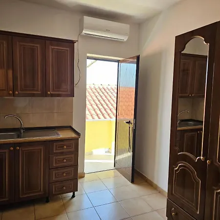 בית הארחה Sokol Velipojë